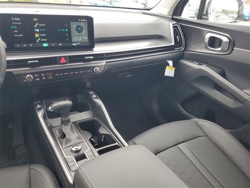 New 2026 Kia Sorento S image 12