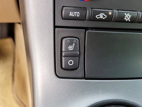 Used 2006 Chevrolet Corvette Coupe w/ Preferred Equipment Group RWD image 12