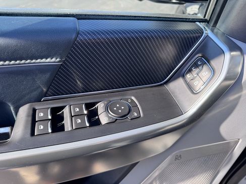 Used 2023 Ford F150 Limited image 31