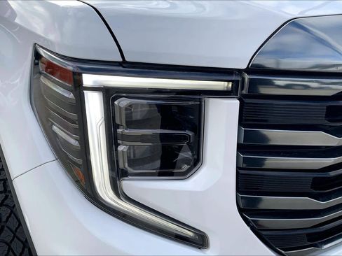 Certified 2024 GMC Sierra 1500 AT4 w/ Technology Package image 50