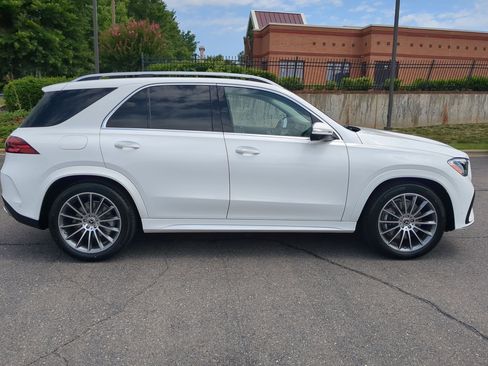 Used 2026 Mercedes-Benz GLE 450 4MATIC image 2