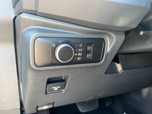 Used 2026 Ford Bronco 2-Door w/ Sasquatch Package AWD/4WD image 31