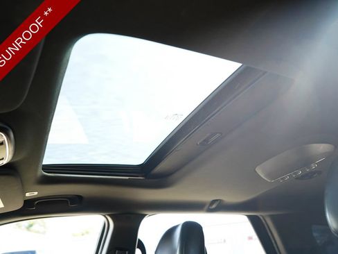 Used 2019 Dodge Durango GT AWD/4WD image 13