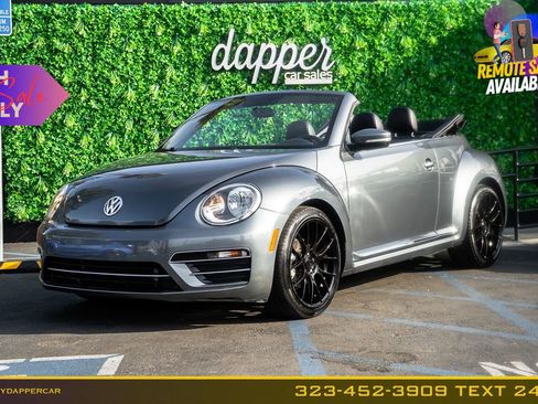 Used 2018 Volkswagen Beetle 2.0T S FWD image 1