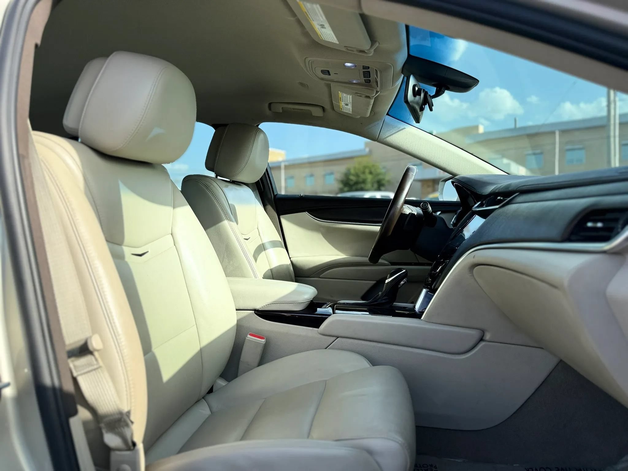 Used 2014 Cadillac XTS FWD image 22