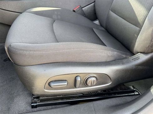 Used 2024 Chevrolet Malibu LT image 18