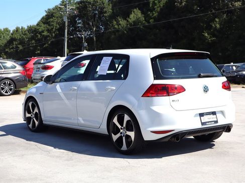 Used 2016 Volkswagen GTI SE FWD image 5