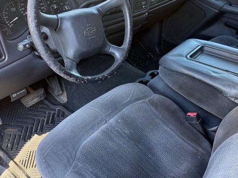 Used 2002 Chevrolet Silverado 1500 LS w/ Electrical Convenience Pkg image 5