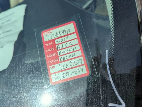 Used 2019 Buick Envision Premium w/ Driver Confidence Package image 6