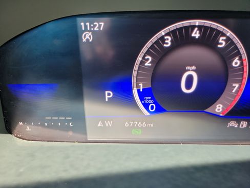 Used 2022 Volkswagen Taos SE FWD image 28