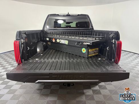 Used 2023 Toyota Tundra SR5 w/ SR5 Convenience Package AWD/4WD image 10