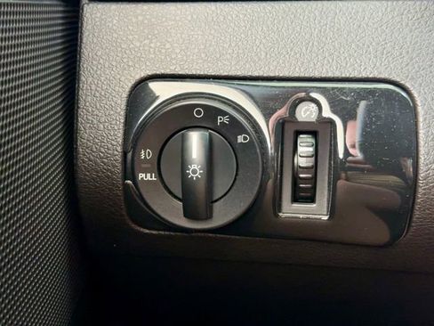 Used 2008 Ford Mustang GT RWD image 17