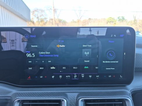 Certified 2025 Ford Mustang GT Premium image 38