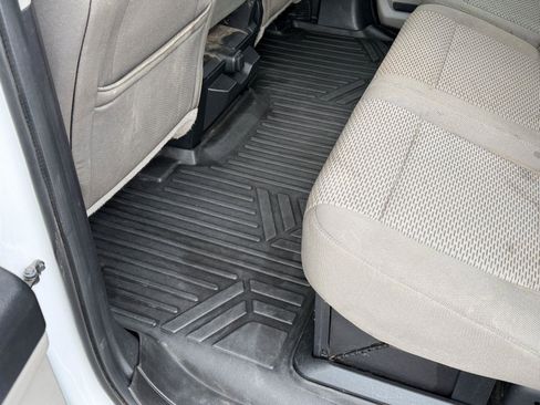 Used 2018 Ford F350 XLT image 34