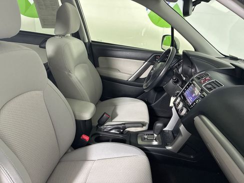 Used 2016 Subaru Forester 2.5i Premium AWD/4WD image 31