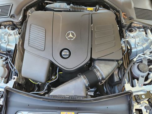 Certified 2025 Mercedes-Benz C 300 4MATIC Sedan image 30