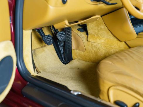 Used 2000 Porsche 911 Carrera image 69