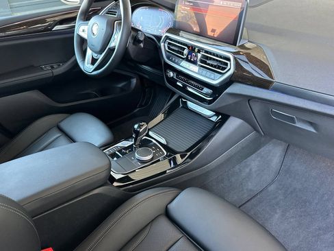 Used 2024 BMW X3 xDrive30i AWD/4WD image 17