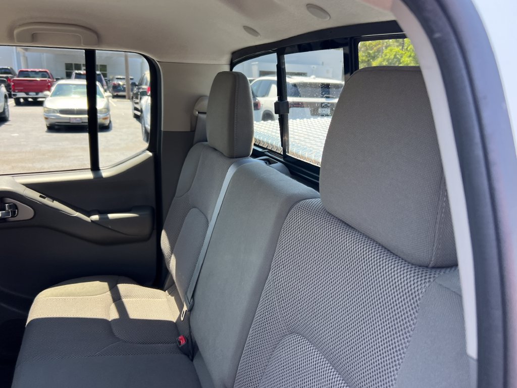 Used 2019 Nissan Frontier SV AWD/4WD image 15