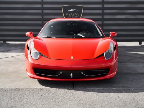 Used 2012 Ferrari 458 Italia Coupe image 13