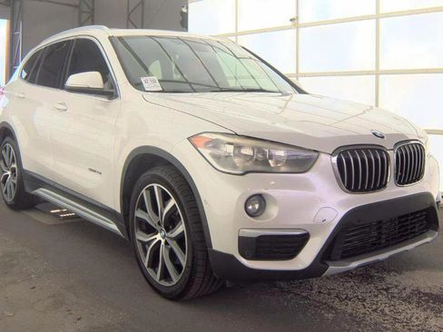 Used 2018 BMW X1 sDrive28i FWD image 3