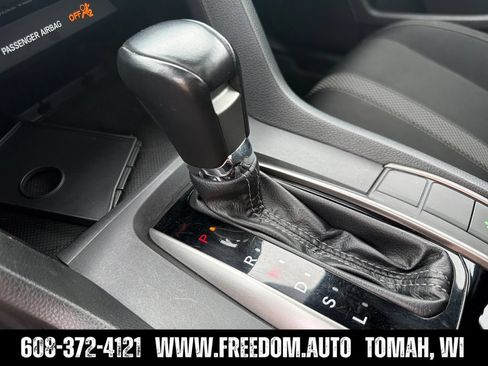 Used 2020 Honda Civic EX image 26