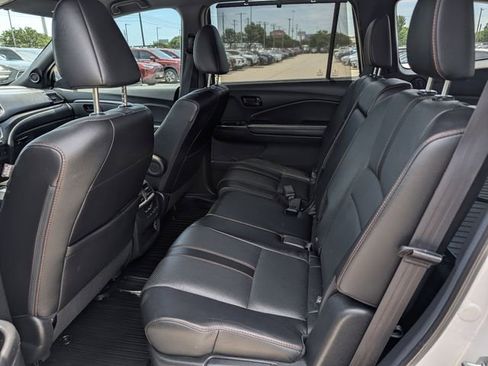 Used 2022 Honda Pilot TrailSport image 28