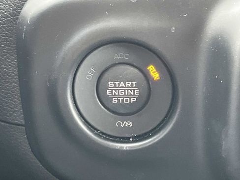 Used 2022 Jeep Wrangler Unlimited Sahara w/ Cold Weather Group image 30