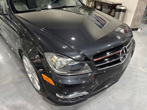 Used 2014 Mercedes-Benz C 250 Sedan image 25