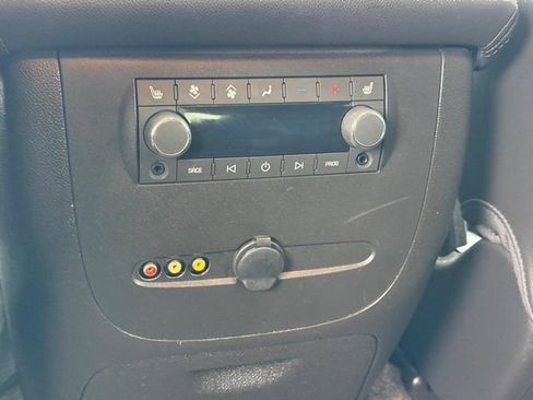 Used 2014 Chevrolet Tahoe LTZ image 14