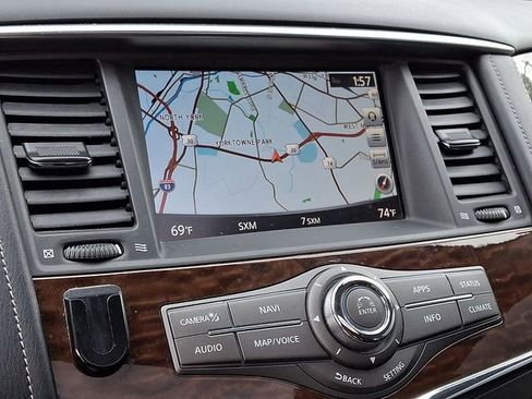Used 2020 Nissan Armada SL w/ Premium Package AWD/4WD image 3