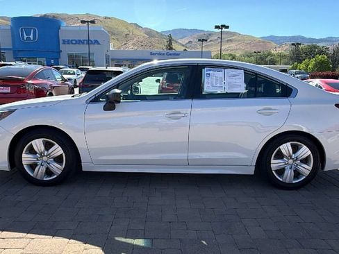 Used 2019 Subaru Legacy 2.5i AWD/4WD image 6