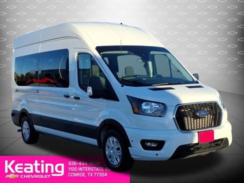 Used 2024 Ford Transit 350 XLT image 3