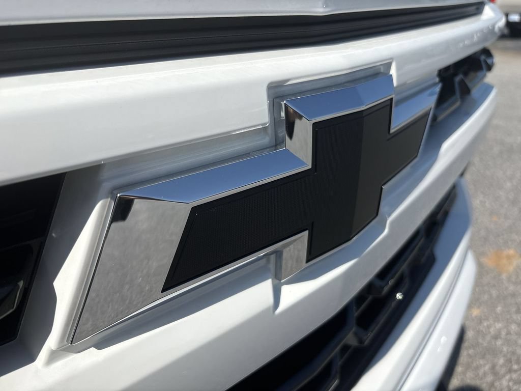 Certified 2022 Chevrolet Silverado 1500 RST AWD/4WD image 26