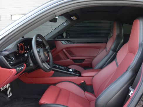 Certified 2025 Porsche 911 Carrera S RWD image 15