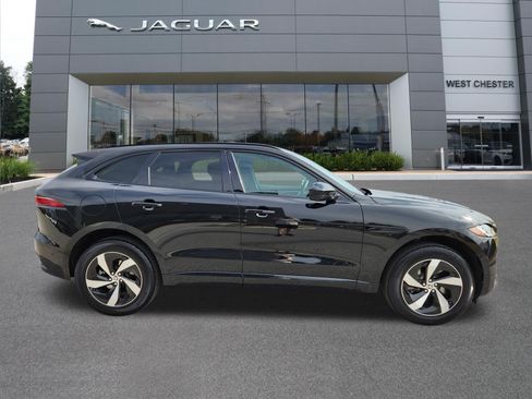 Certified 2026 Jaguar F-PACE R-Dynamic S AWD/4WD image 6