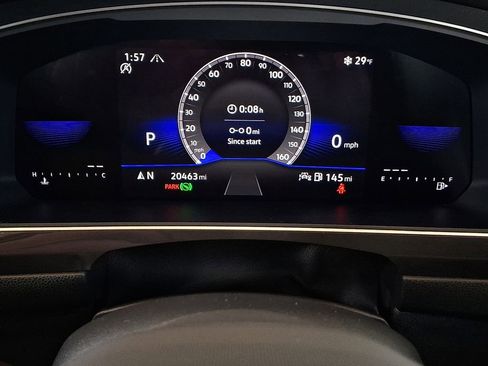 Used 2024 Volkswagen Tiguan SE R-Line image 22