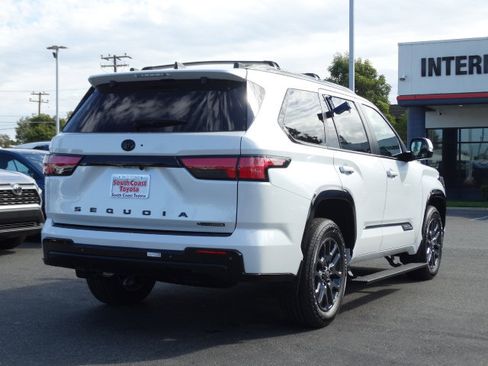 New 2026 Toyota Sequoia Platinum AWD/4WD image 5