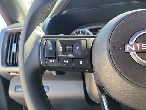 Certified 2024 Nissan Pathfinder Rock Creek AWD/4WD image 22