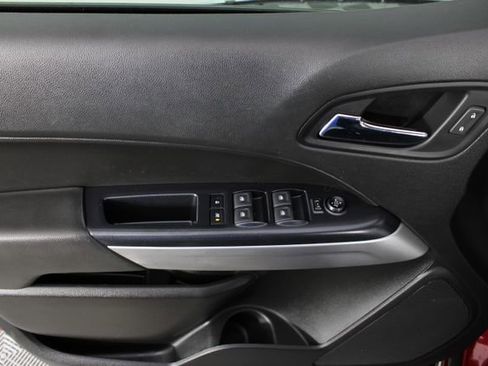 Used 2021 Chevrolet Colorado LT w/ Safety Package RWD image 13