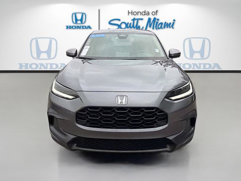 Certified 2023 Honda HR-V LX image 2