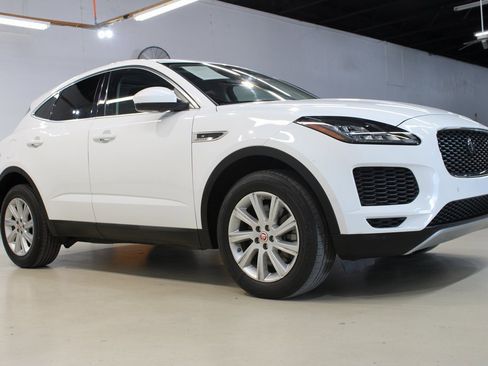Used 2018 Jaguar E-PACE S image 7