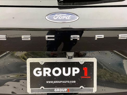 Used 2024 Ford Escape ST-Line Elite w/ Premium Technology Package image 62