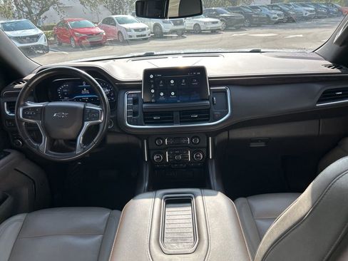 Used 2022 Chevrolet Tahoe Z71 AWD/4WD image 11