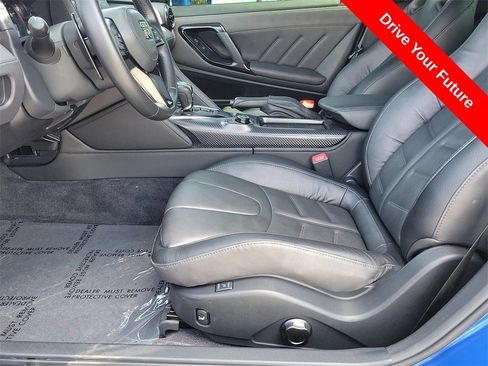 Used 2024 Nissan GT-R Premium w/ Premium Interior Package AWD/4WD image 21