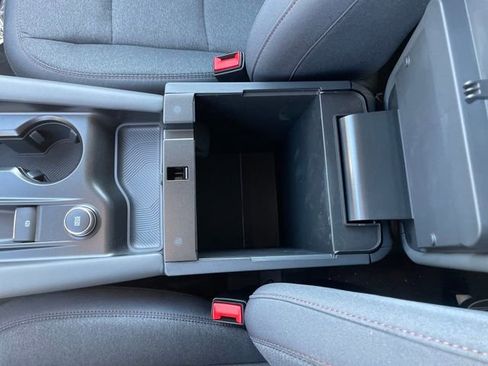 New 2026 Ford Explorer Active image 24