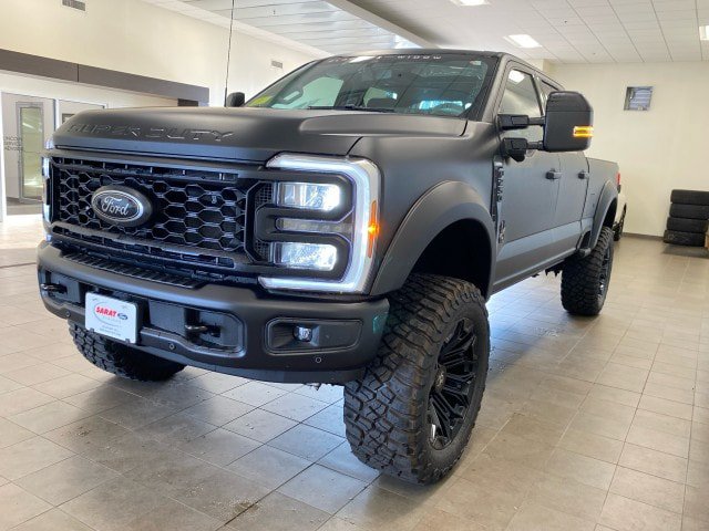 New 2026 Ford F250 Lariat w/ Black Appearance Package AWD/4WD image 4