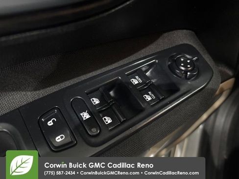 Used 2016 Jeep Renegade Sport w/ Power & Air Group image 29