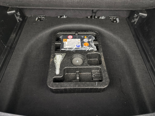 Certified 2022 Jeep Compass Limited AWD/4WD image 35