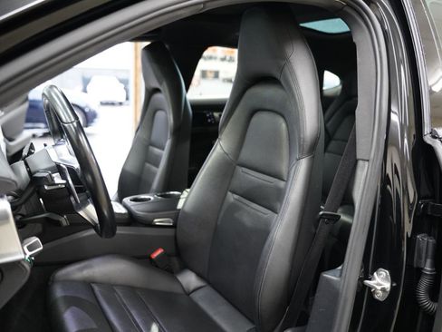 Used 2019 Porsche Panamera 4 Executive image 24